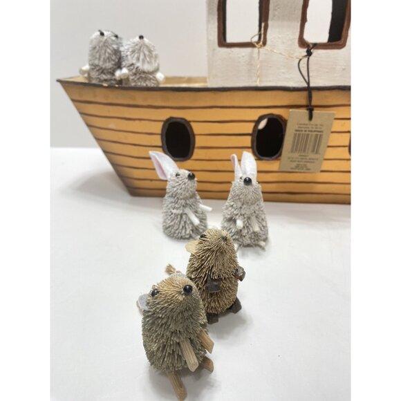 Noah’s Ark Tin boat Ark with Animals and ladder Decoration Brand New - Picture 2 of 15